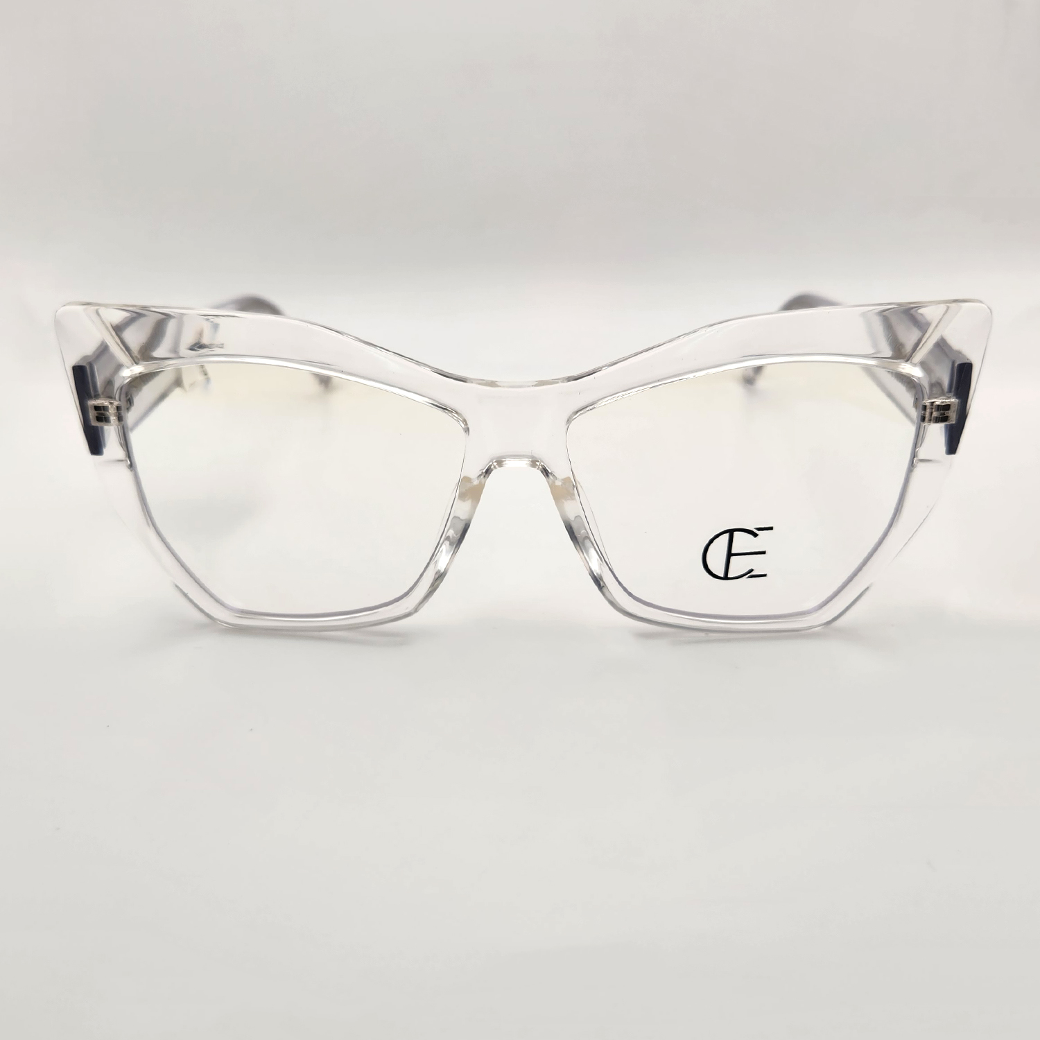 CE 2157 C2-1